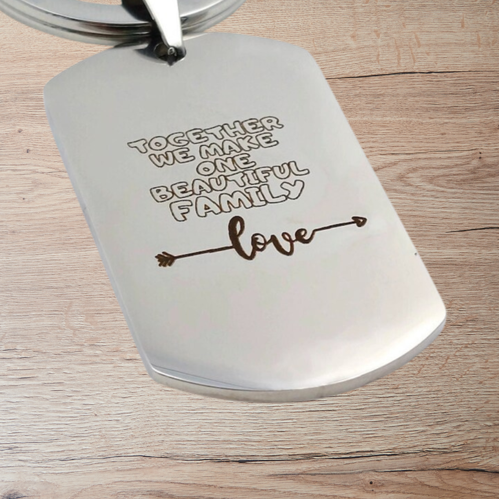 Porte-clés famille personnalisable – Gravure laser sur acier inoxydable (6 personnages) Atelier Éclats d'Instants