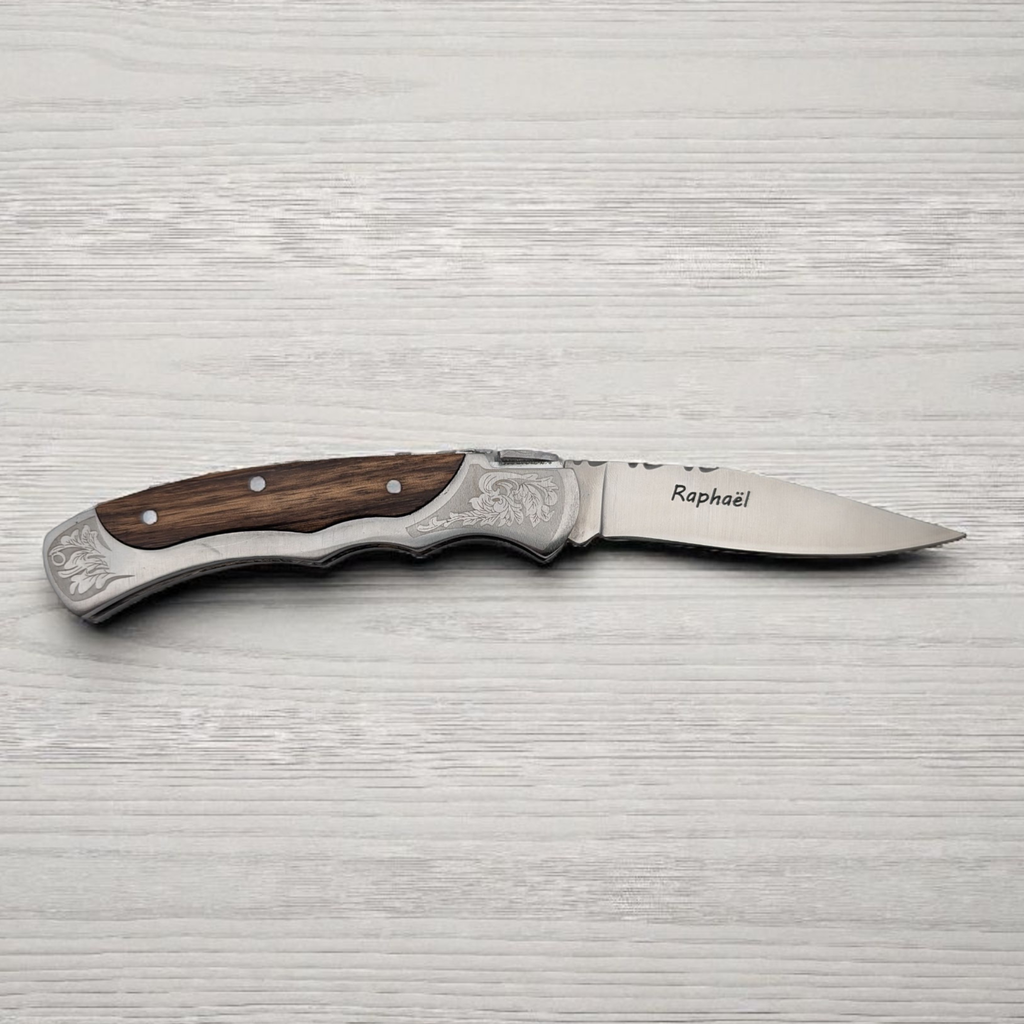 Couteau Pliant Personnalisé – Laguiole Bougnat 10 cm Atelier Éclats d'Instants
