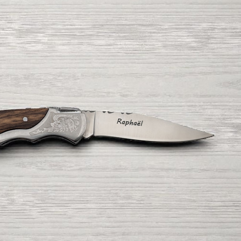 Couteau Pliant Personnalisé – Laguiole Bougnat 10 cm Atelier Éclats d'Instants