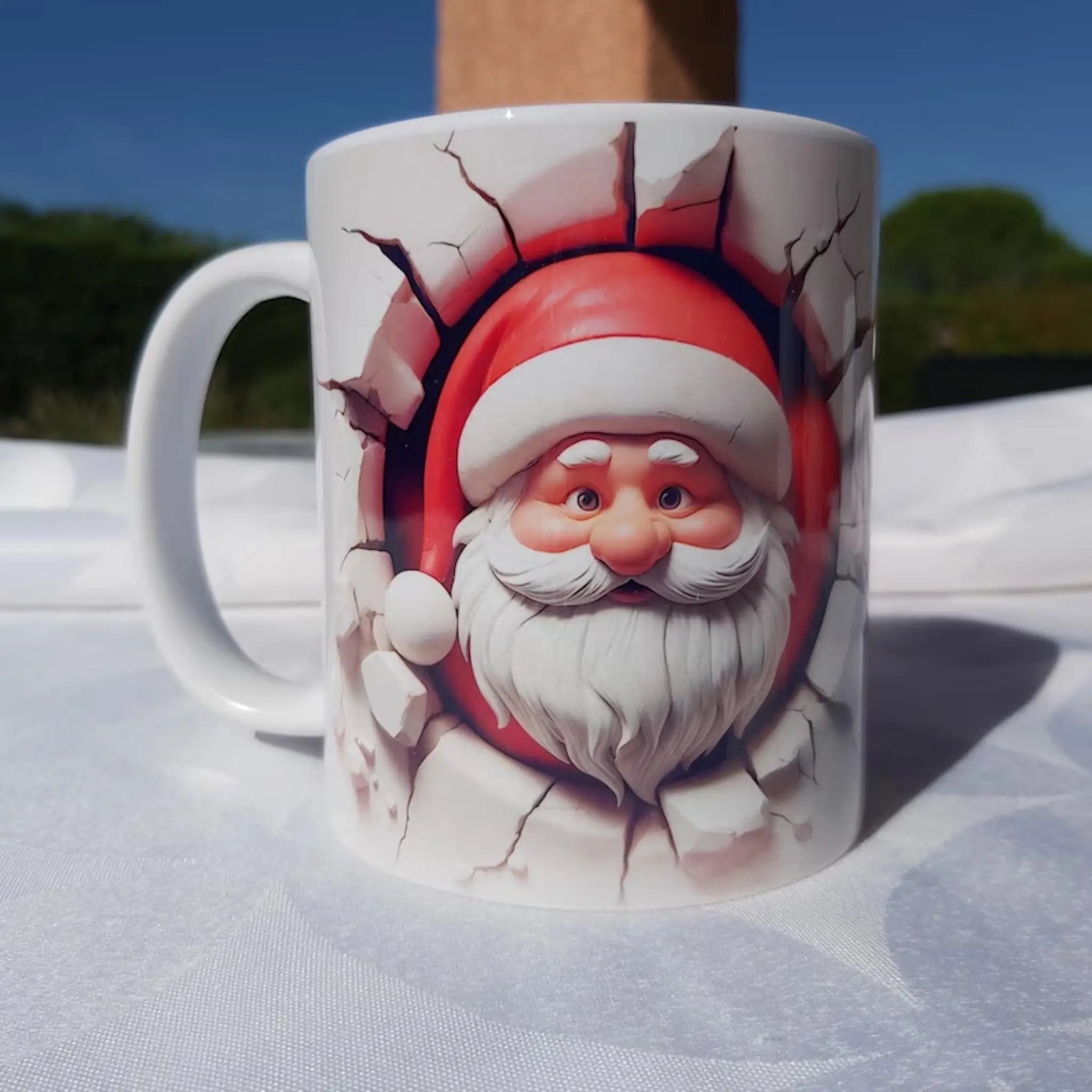 Tasse Père Noël 3D - Mug Original Effet Mur Cassé - Idée Cadeau de Noêl Festif 🎅 Atelier Éclats d'Instants