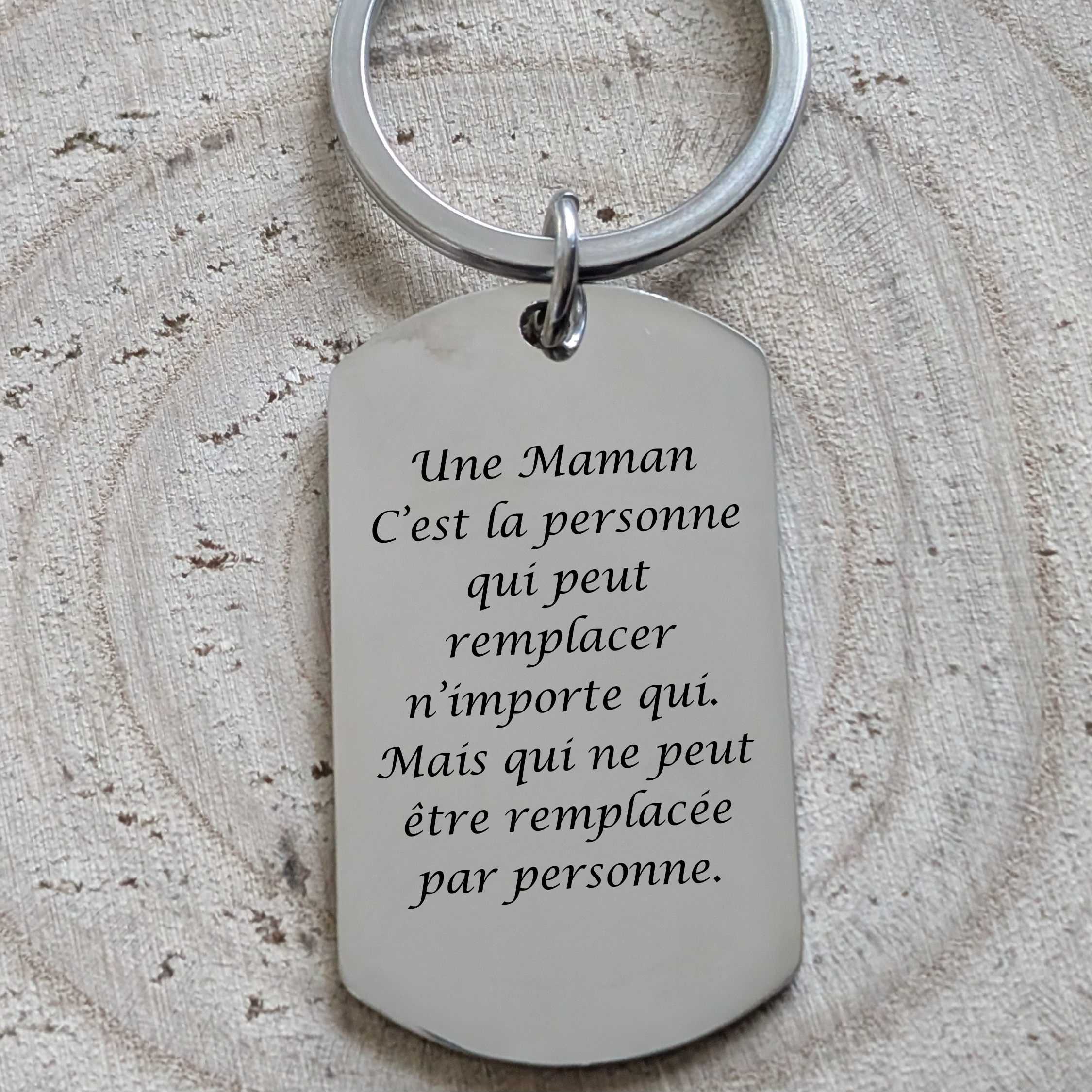 Porte-clés personnalisable avec prénom et message d’amour pour Maman Atelier Éclats d'Instants